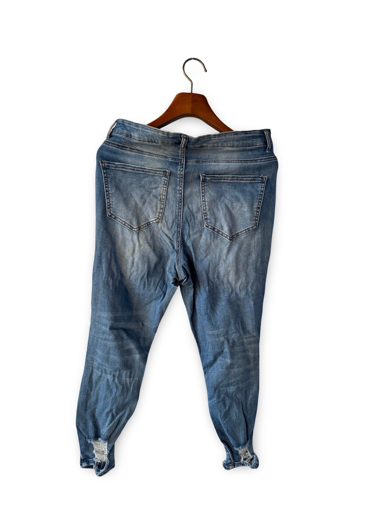 Rue 21 Jeans (Women) (Waist 32) (Medium)