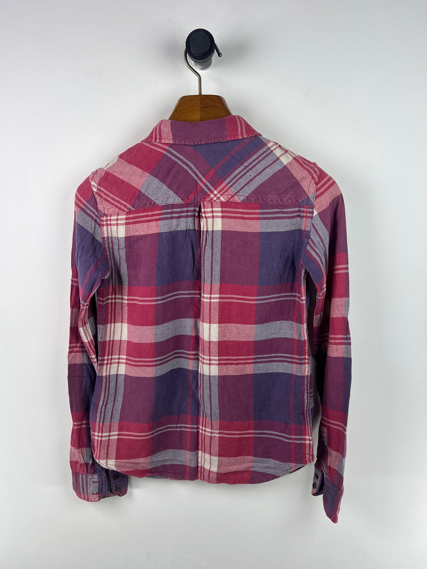 American Eagle Shirt (Women) (Small-Medium)