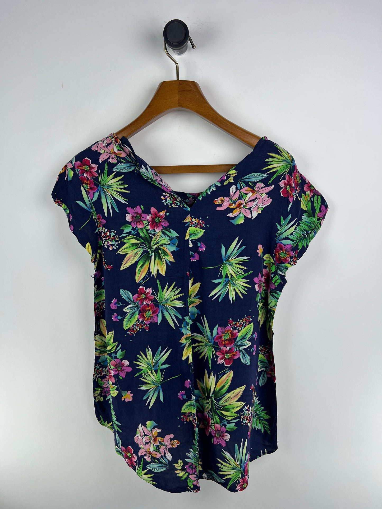 Blouse (Women) (Medium)