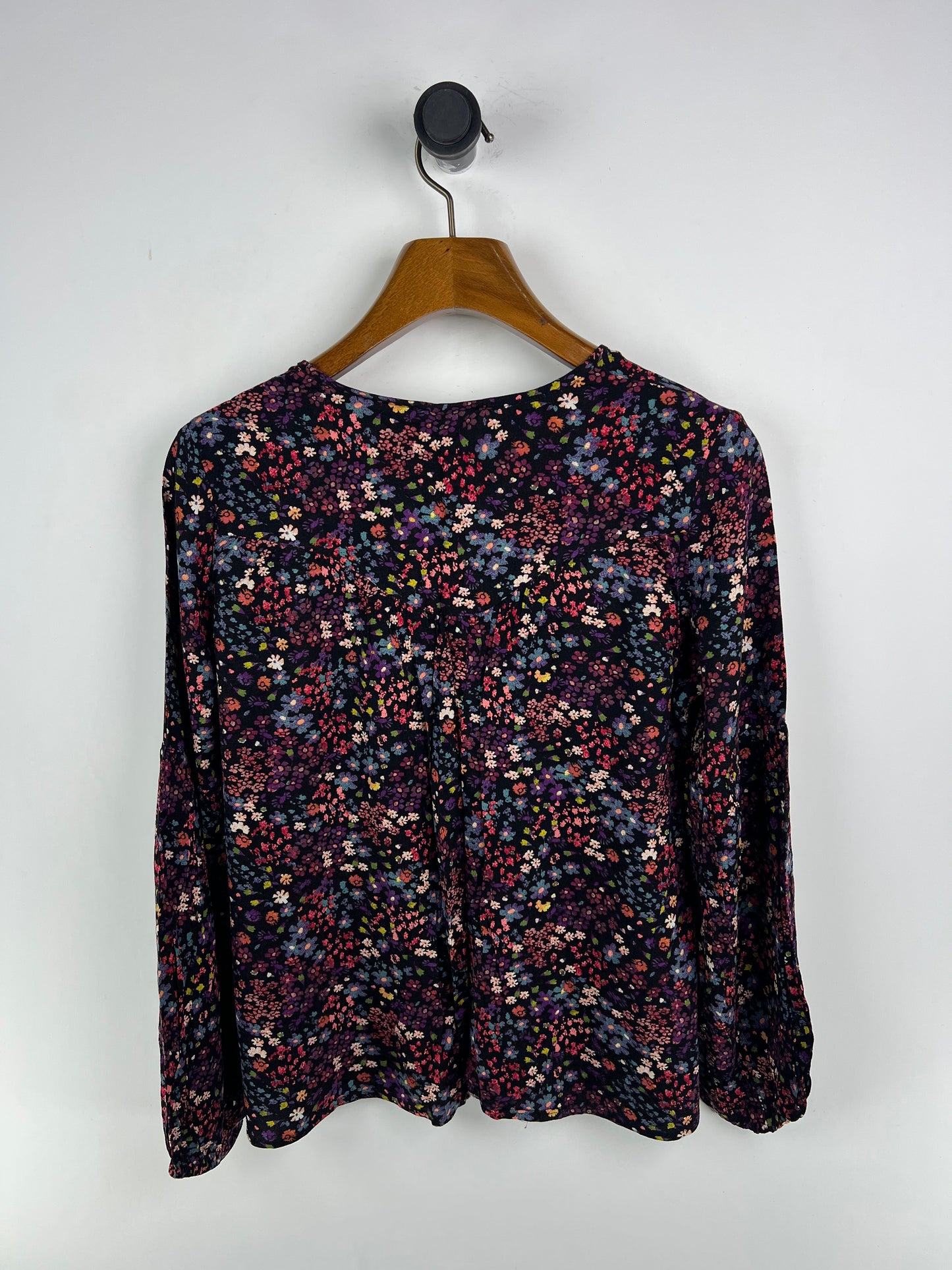 Mossimo Blouse (Women) (Medium)