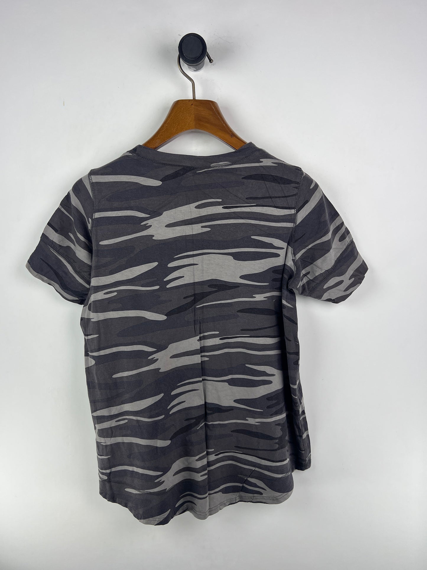 T-Shirt (Women) (Medium)