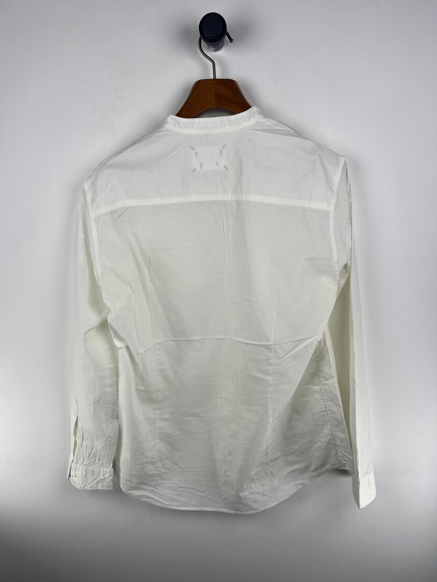 Mcneal Linen Shirt (Medium-Large)