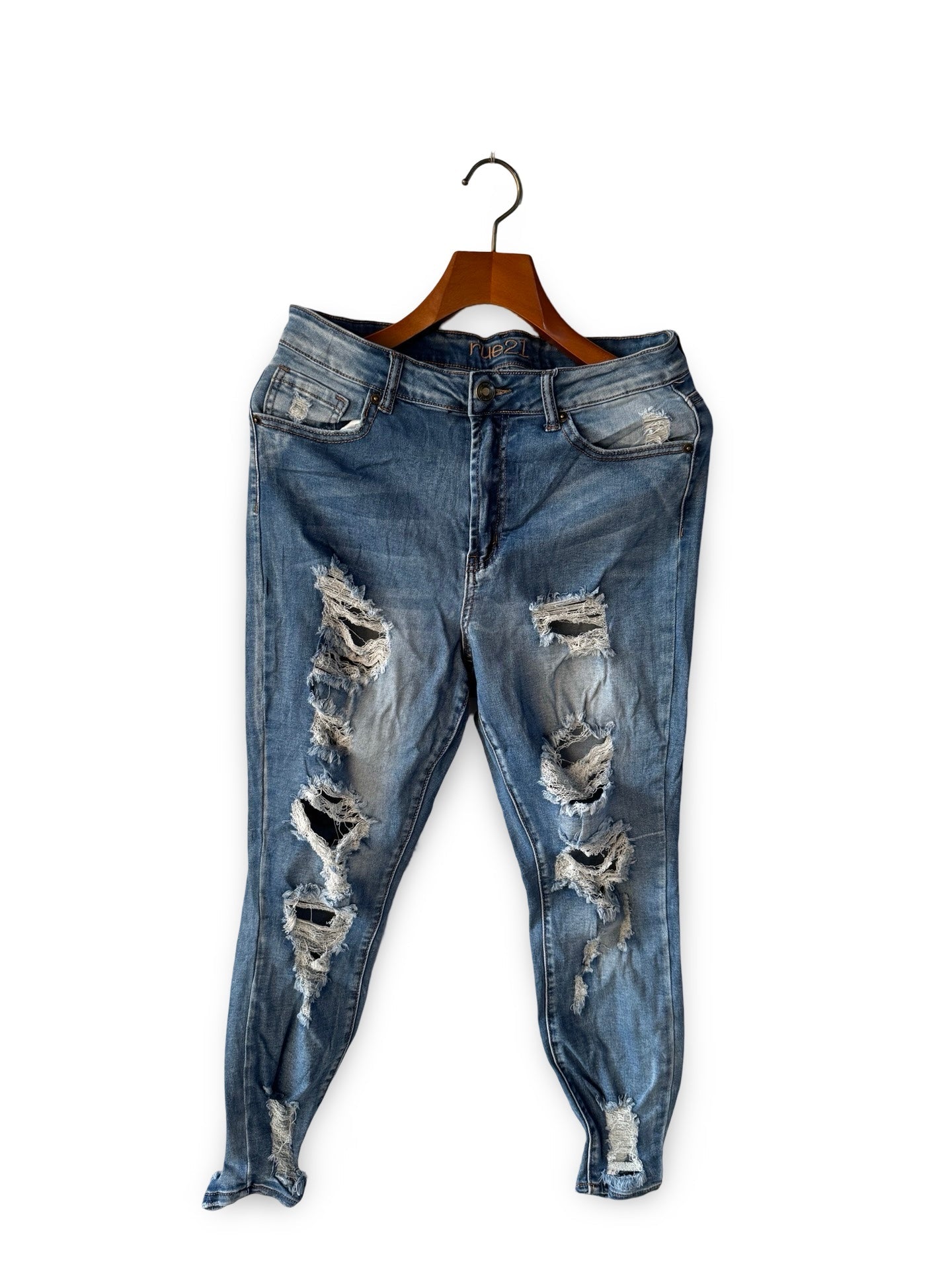Rue 21 Jeans (Women) (Waist 32) (Medium)