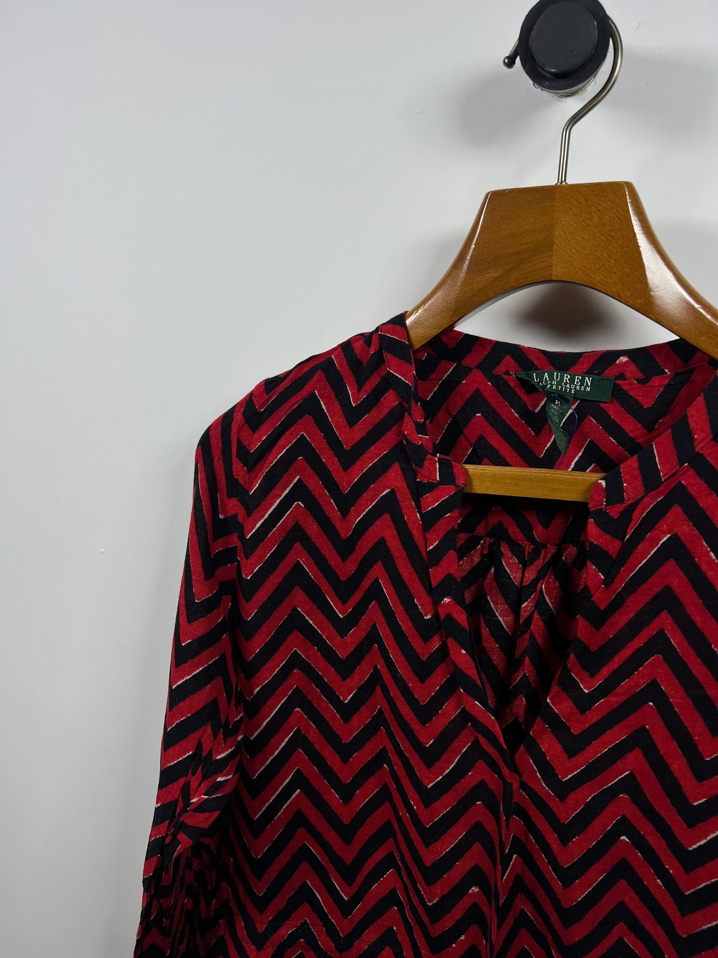 Ralph Lauren Blouse (Women) (Medium-Large)