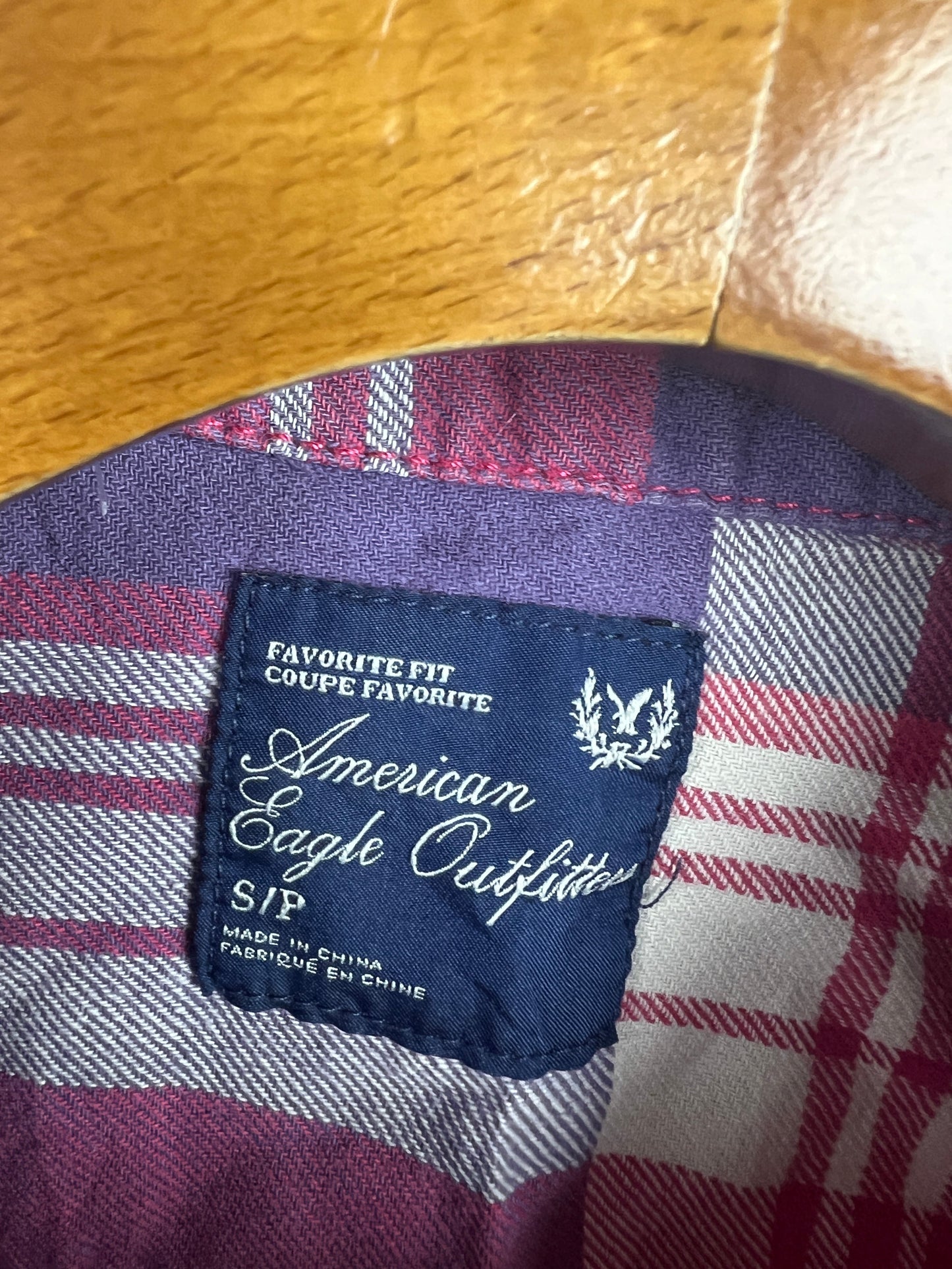 American Eagle Shirt (Women) (Small-Medium)