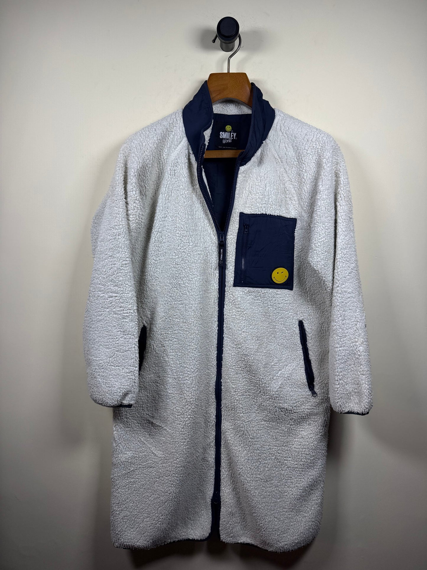 Smile Teddy Long Jacket (Women) (Large/X-Large)