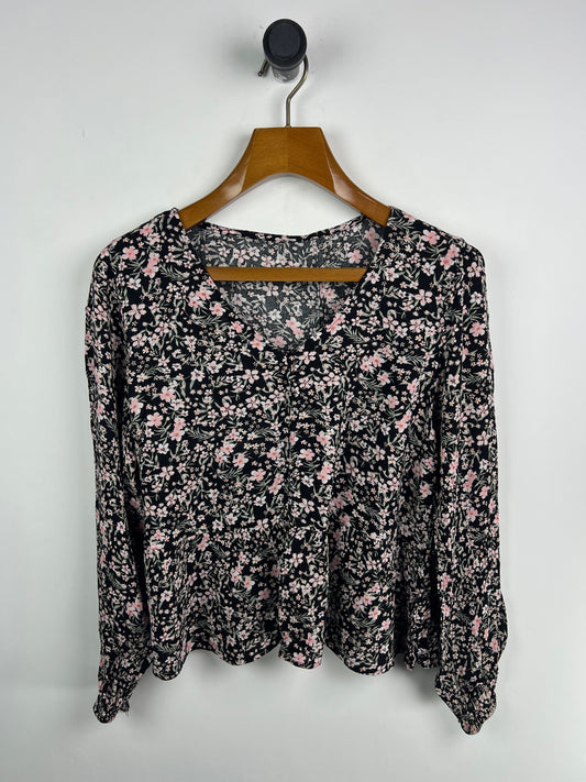 Blouse (Women) (Medium)
