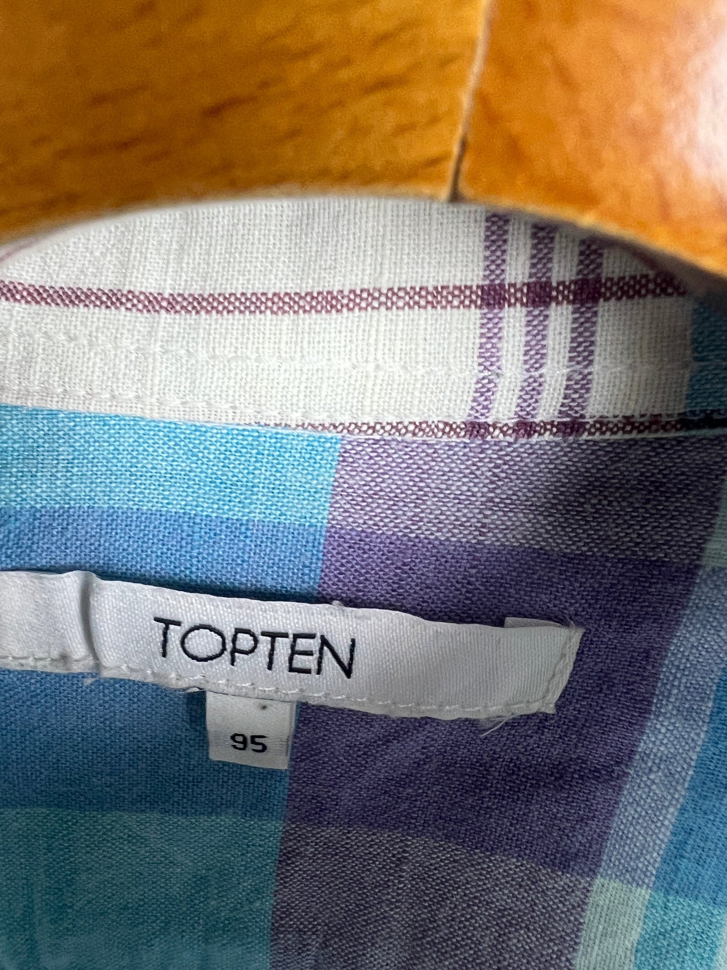 Top Ten Linen Shirt (Small-Medium)