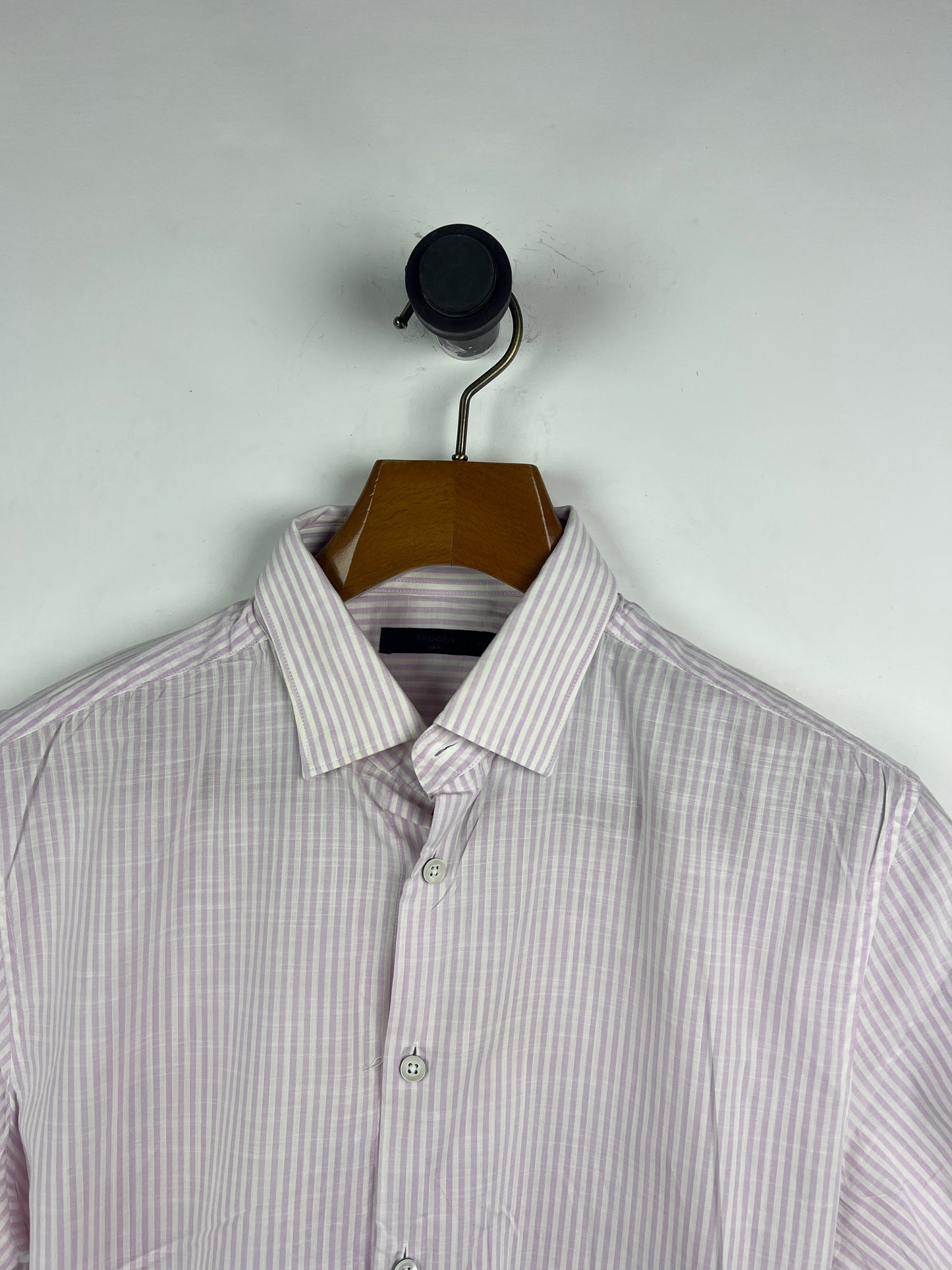 Trugen Linen Shirt (Medium-Large)