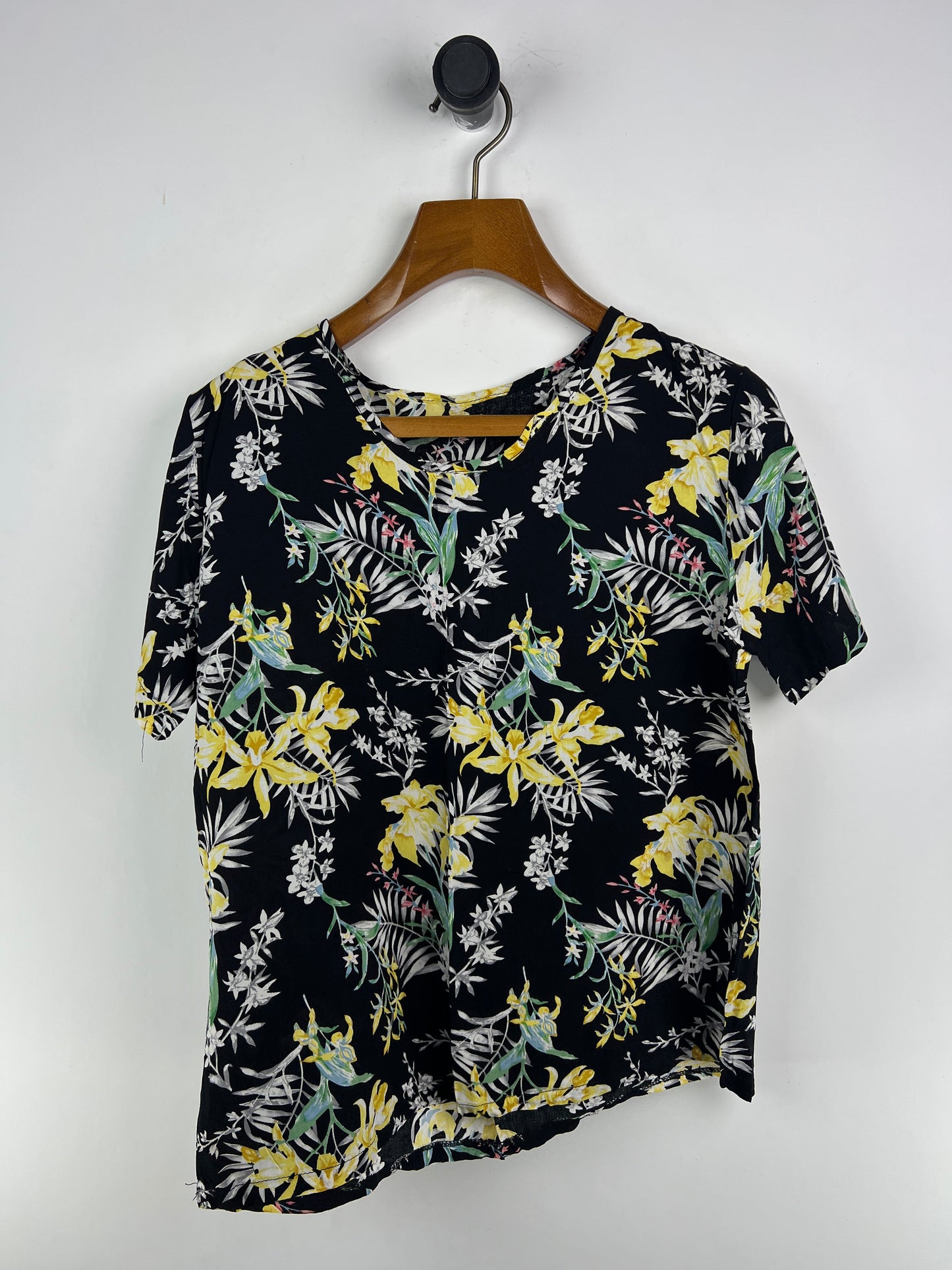 Blouse (Women) (Medium-Large)