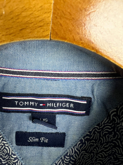 Tommy Hilfiger Shirt (Medium)