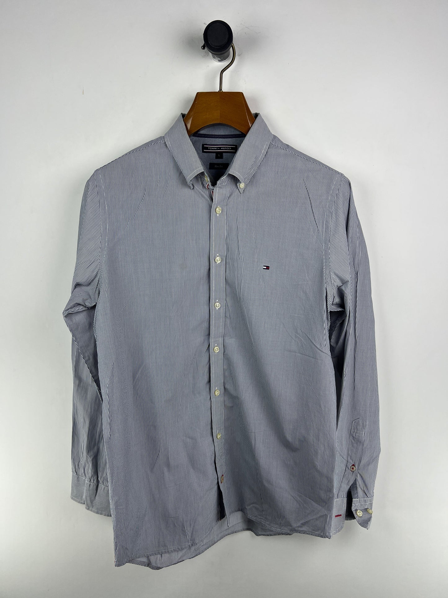 Tommy Hilfiger Shirt (Medium)