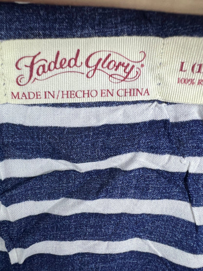 Faded Glory Blouse (Women) (Medium-Large)