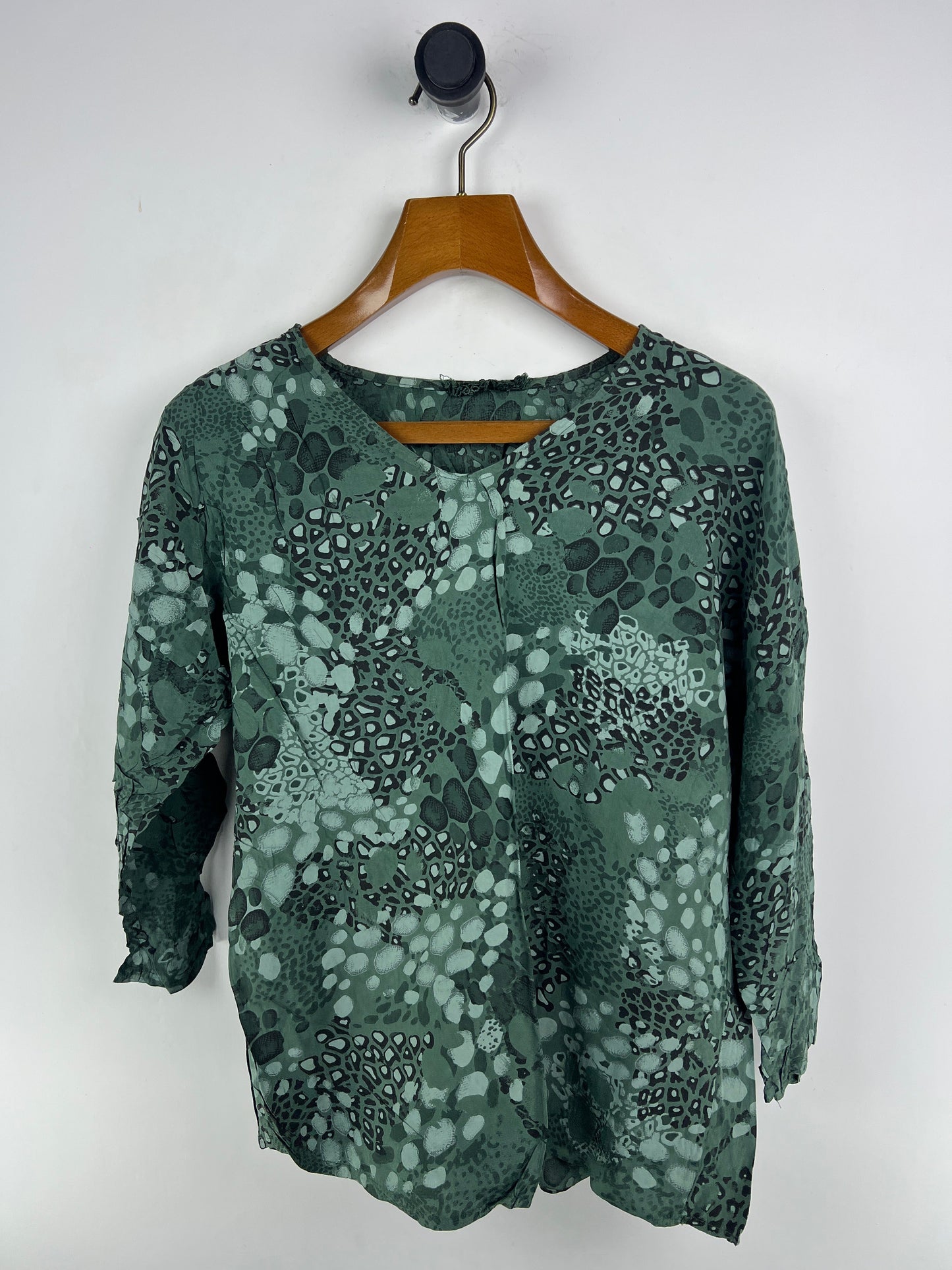 Blouse (Women) (Medium-Large)