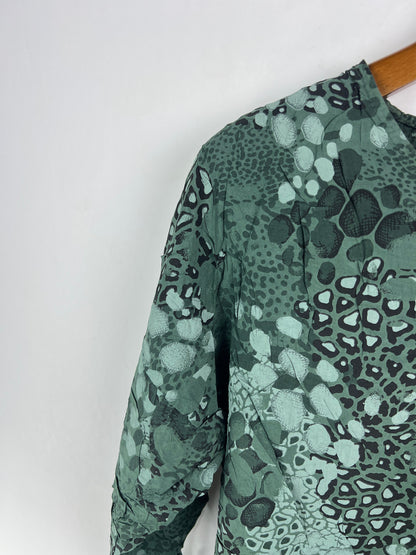 Blouse (Women) (Medium-Large)