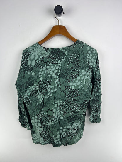 Blouse (Women) (Medium-Large)