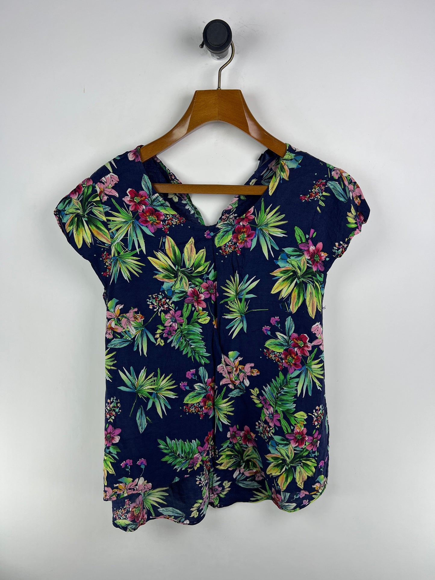 Blouse (Women) (Medium)