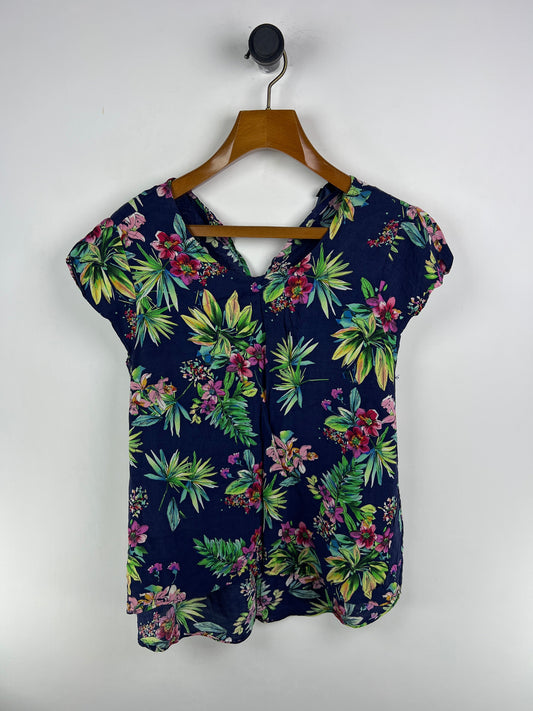 Blouse (Women) (Medium)