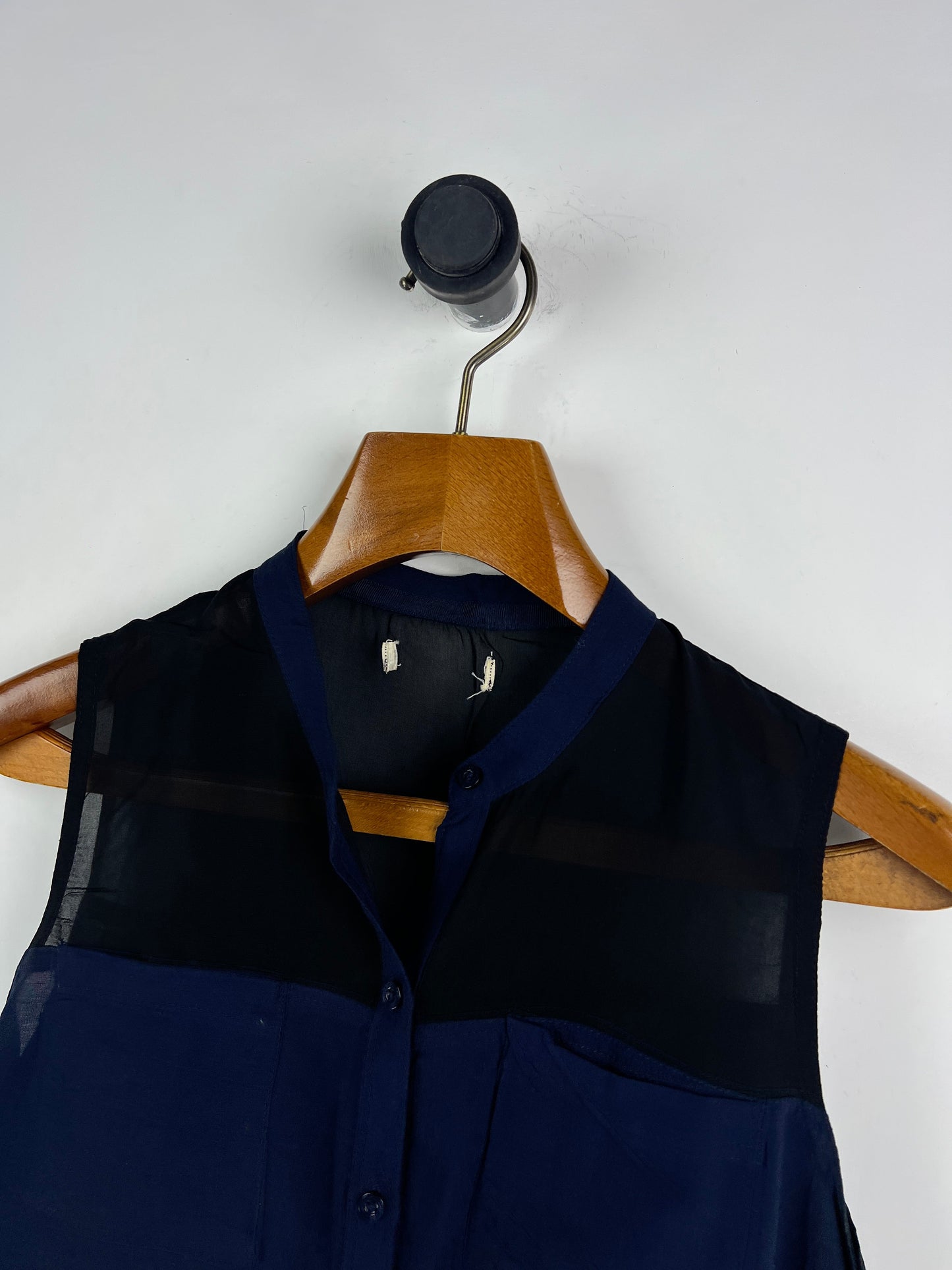 Blouse (Women) (Medium)