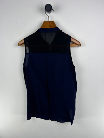 Blouse (Women) (Medium)