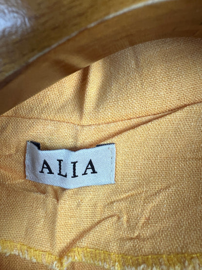 Alia Blouse (Women) (Small)
