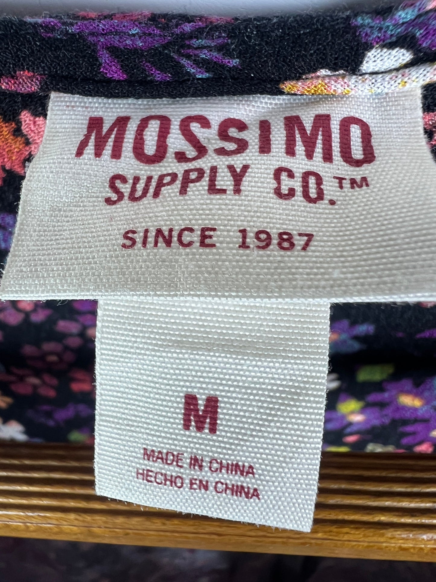 Mossimo Blouse (Women) (Medium)