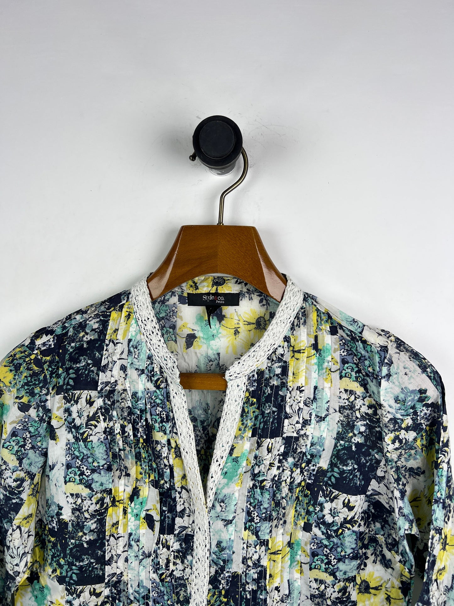 Style Blouse (Women) (Medium)