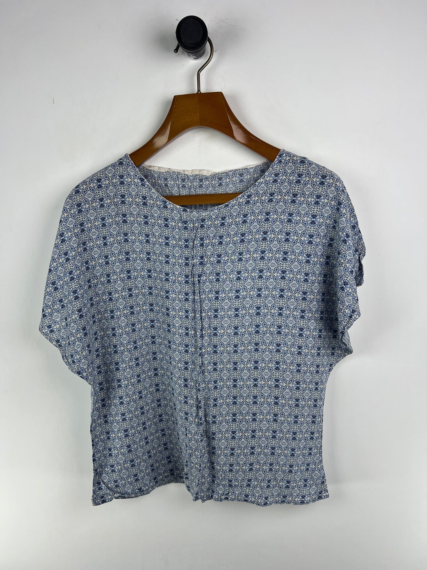Blouse (Women) (Medium)