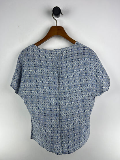 Blouse (Women) (Medium)