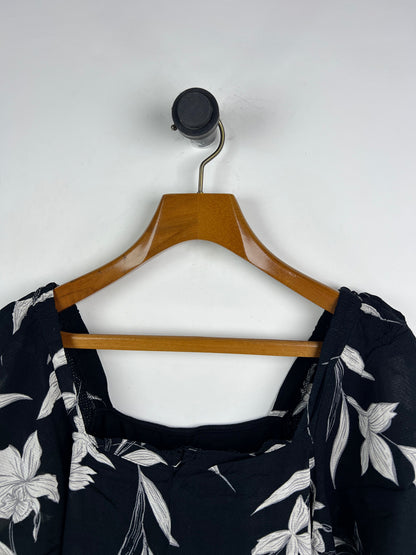 A New Day Blouse (Women) (Small-Medium)