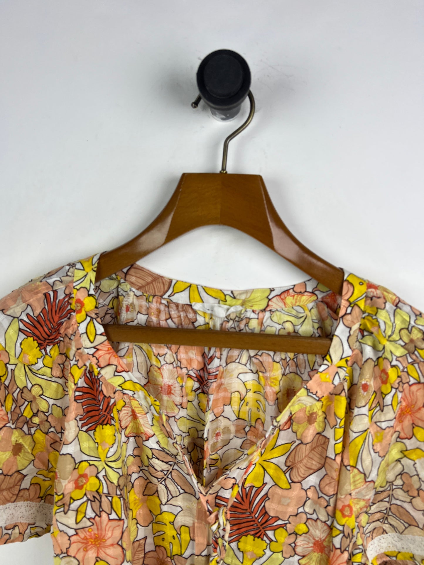 Blouse (Women) (Large)