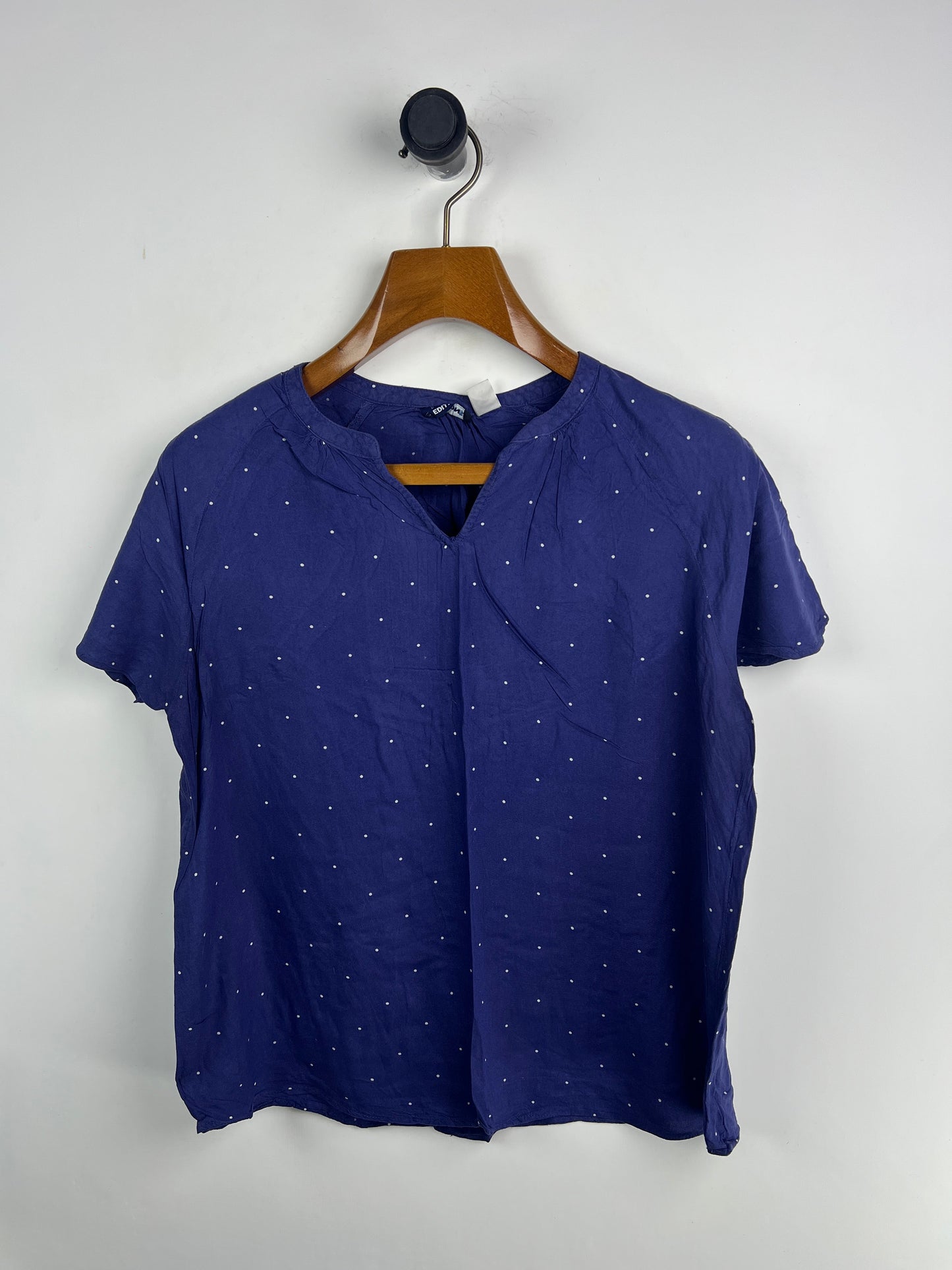 Basic Edition Blouse (Women) (Medium)
