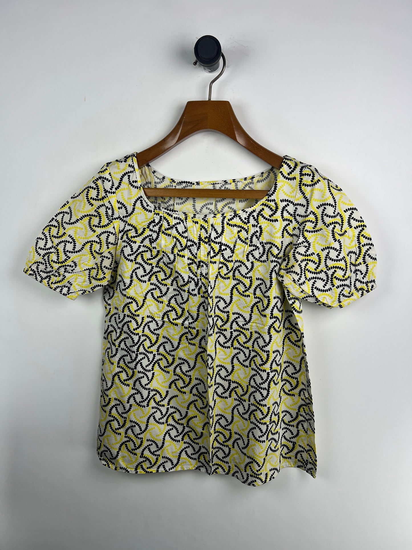 Blouse (Women) (Medium)