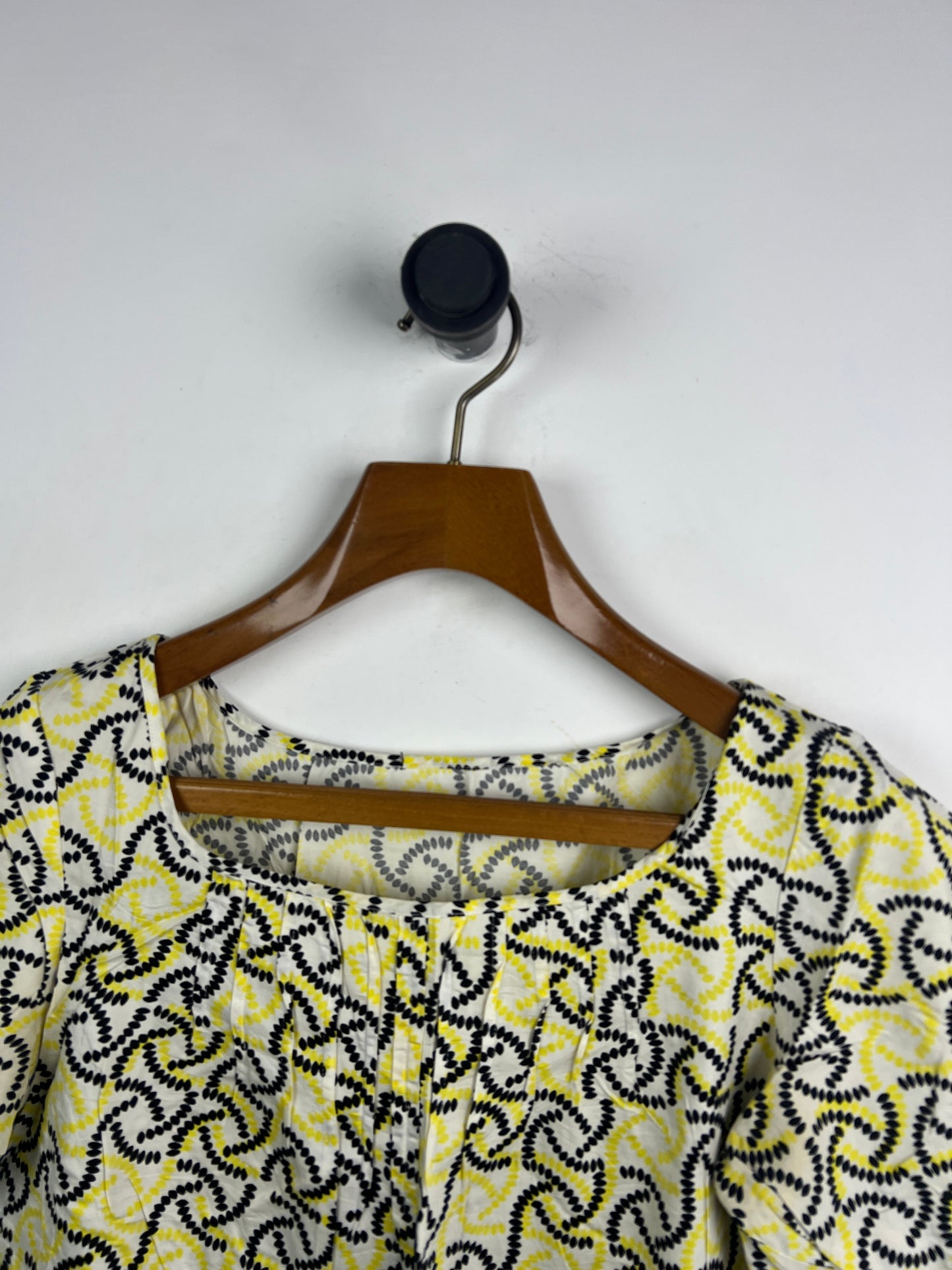 Blouse (Women) (Medium)