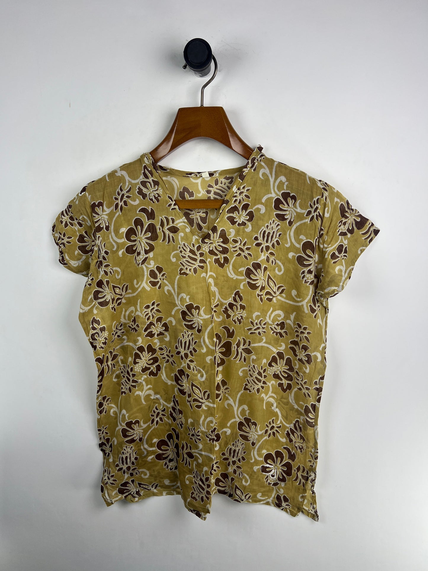 Blouse (Women) (Medium)