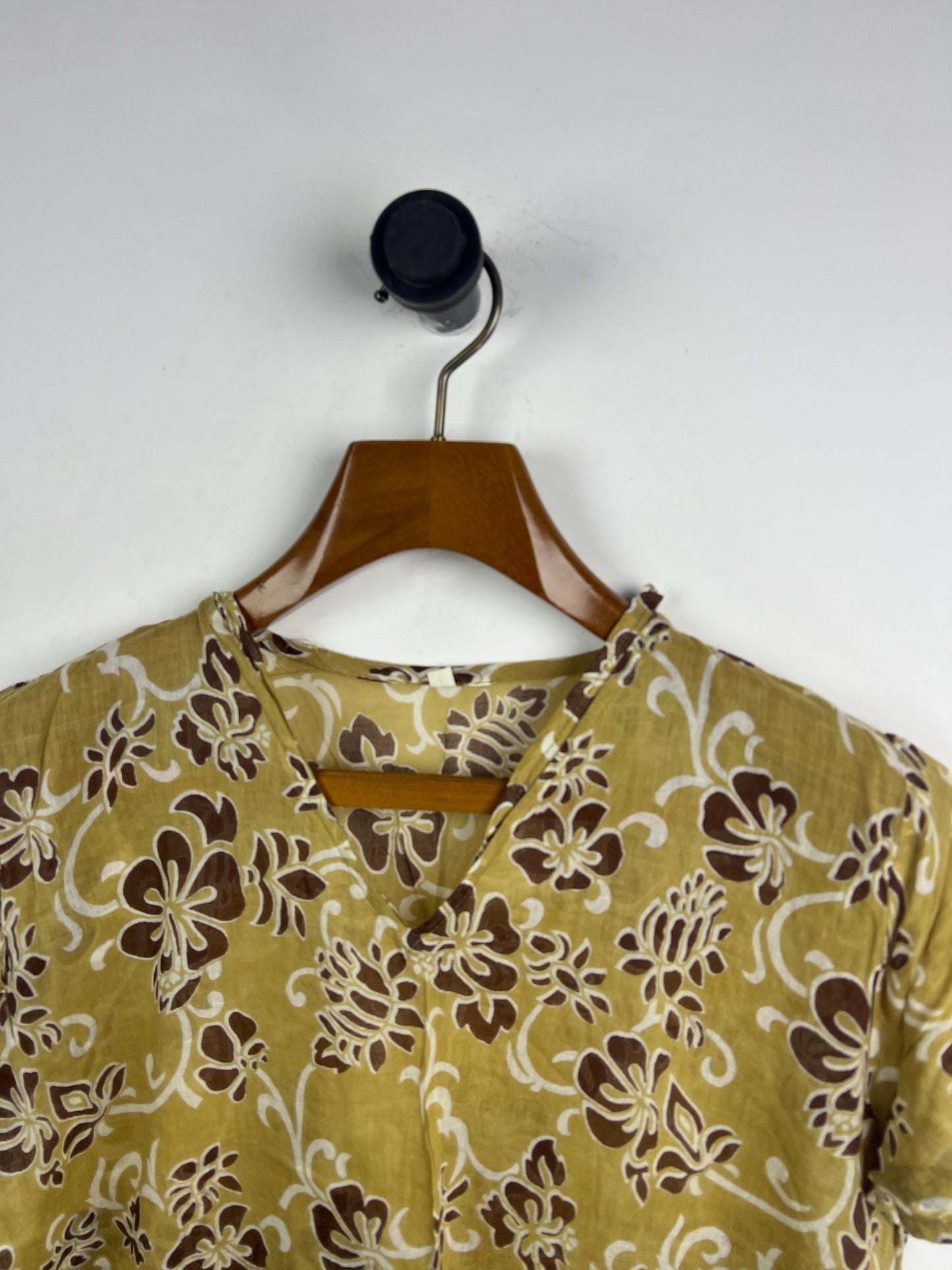 Blouse (Women) (Medium)