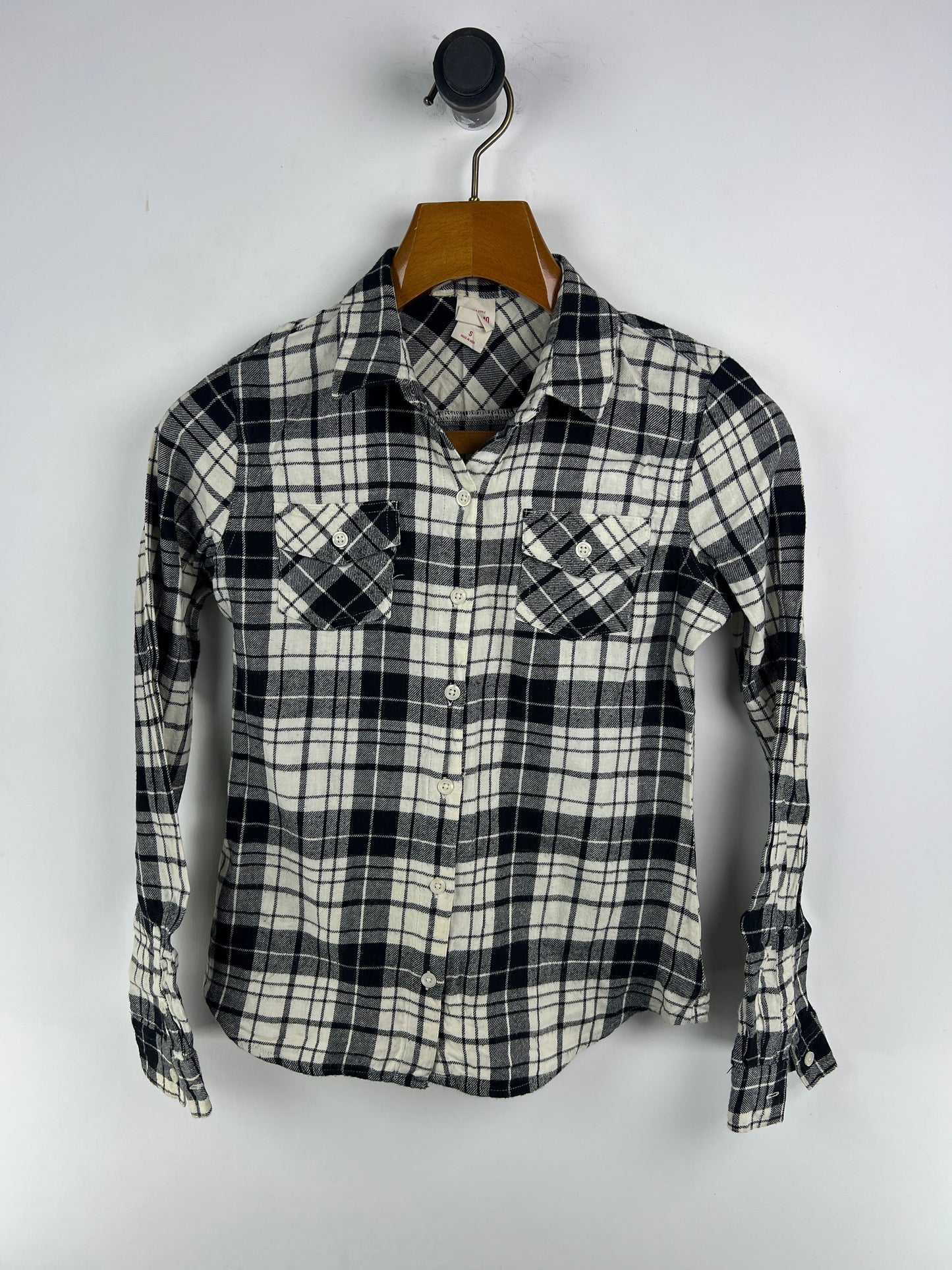 Mossimo Shirt (Women) (Small)