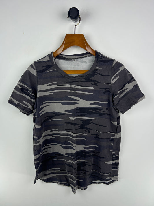 T-Shirt (Women) (Medium)