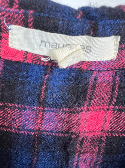 Maurices Shirt (Women) (Medium-Large)