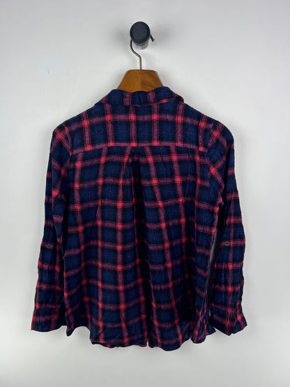 Maurices Shirt (Women) (Medium-Large)