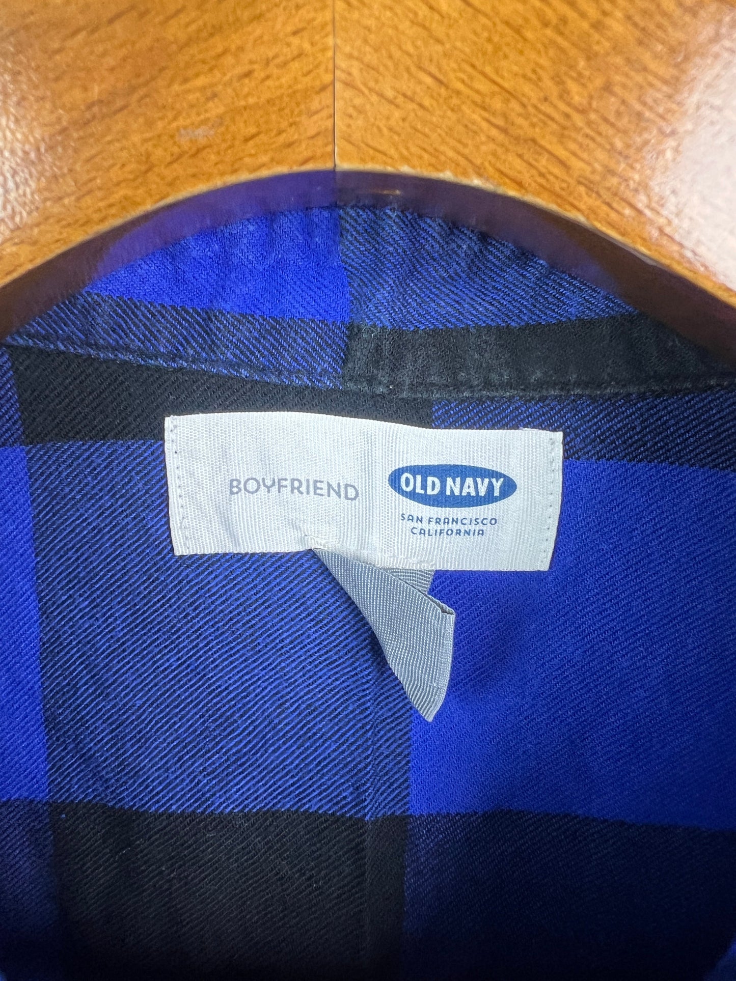 Old Navy Shirt (Women) (Small-Medium)