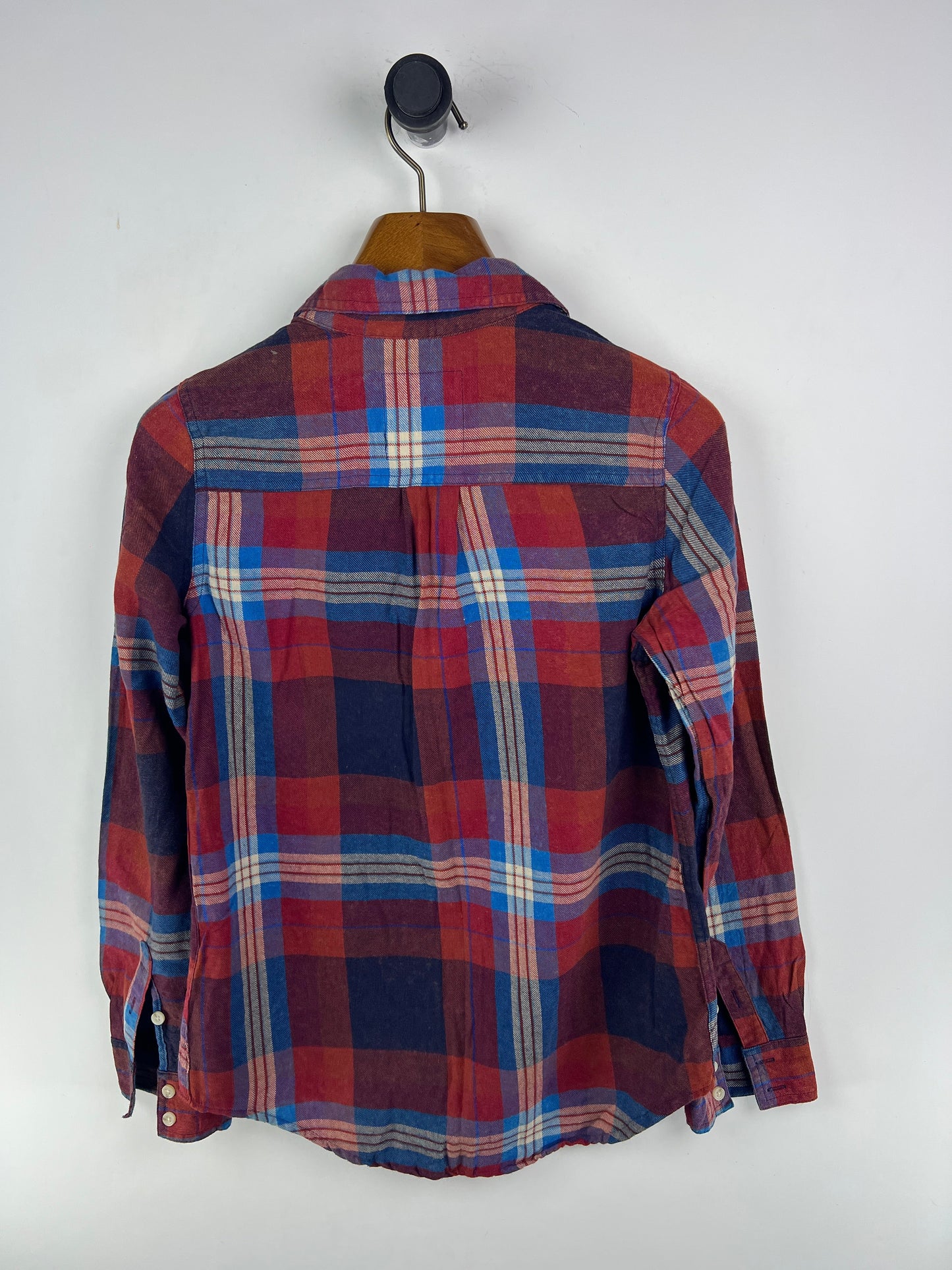 Mossimo Shirt (Women) (Small-Medium)