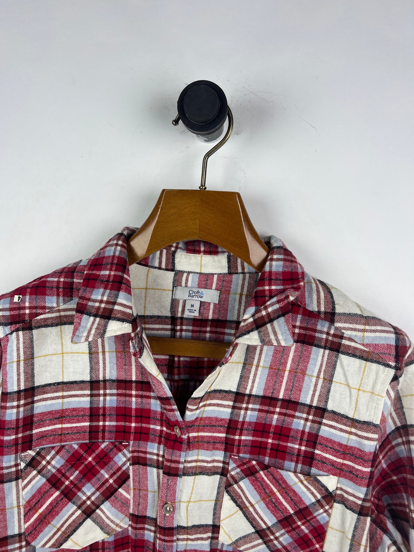 Croft & Barrow Shirt (Women) (Medium-Large)