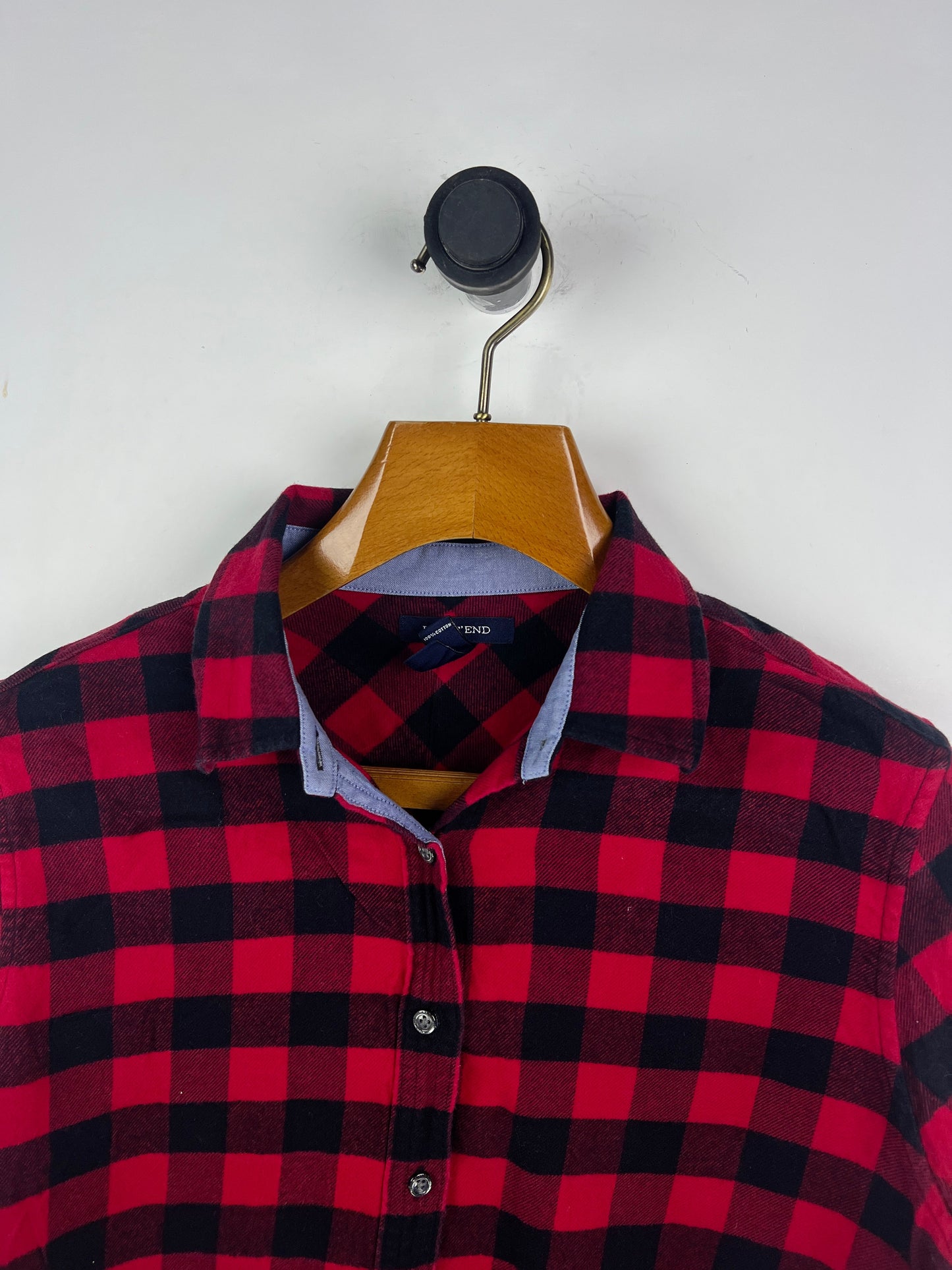 Lands End Shirt (Women) (Medium)