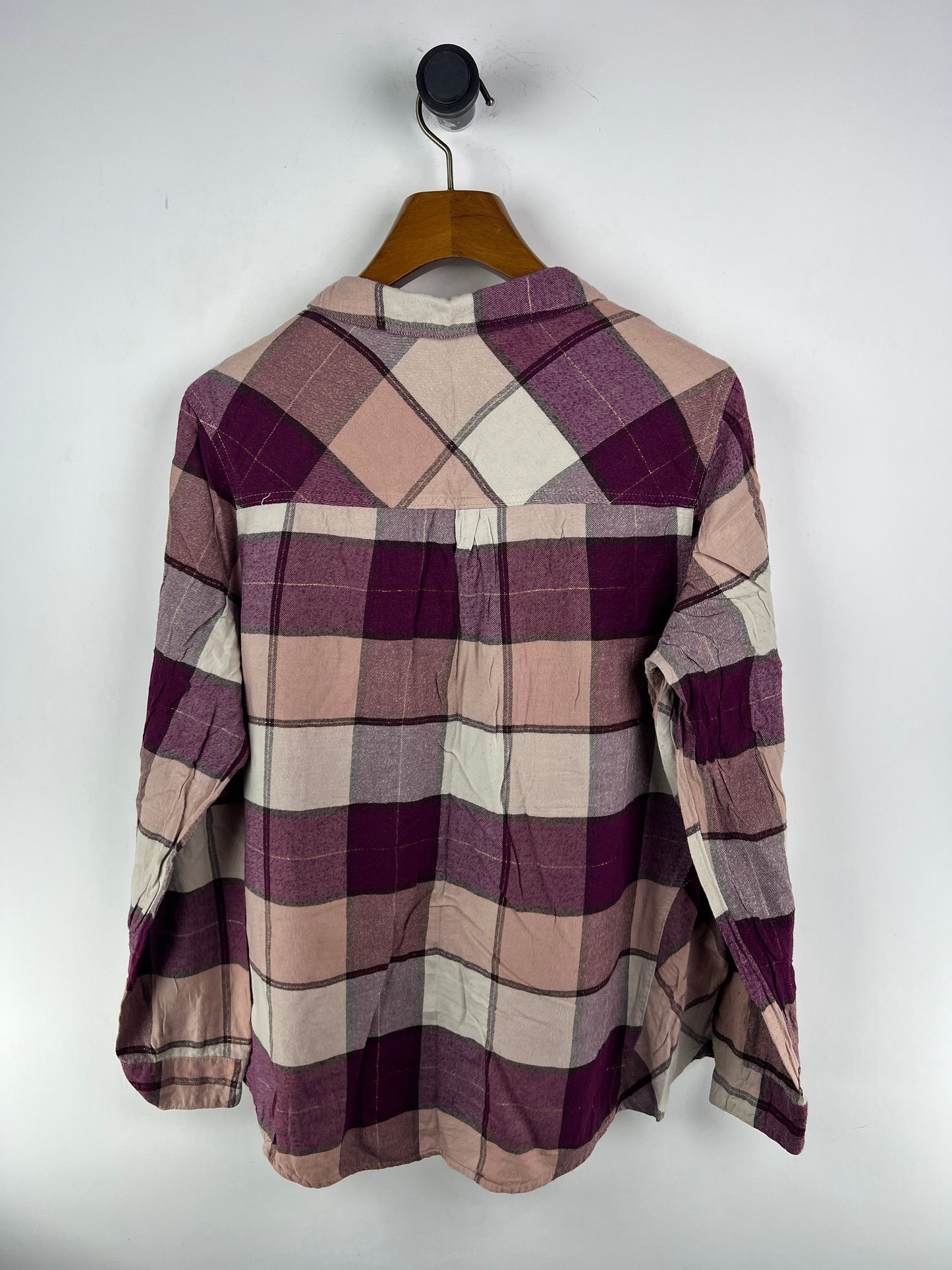 Maurices Shirt (Women) (Large/X-Large)