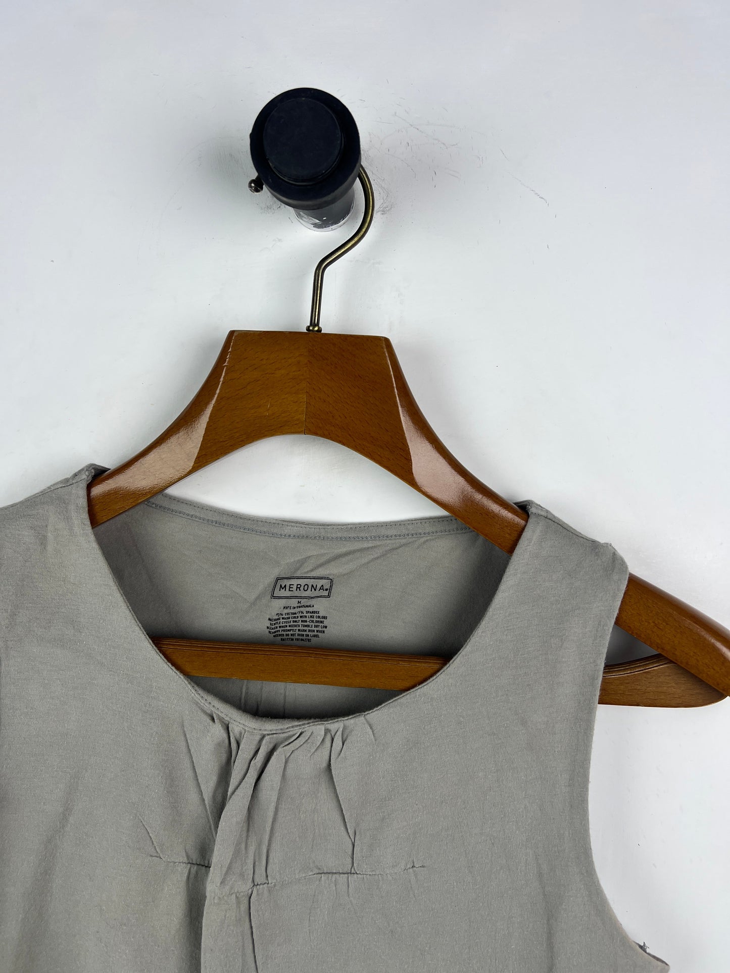 Merona Tank Top (Women) (Small-Medium)