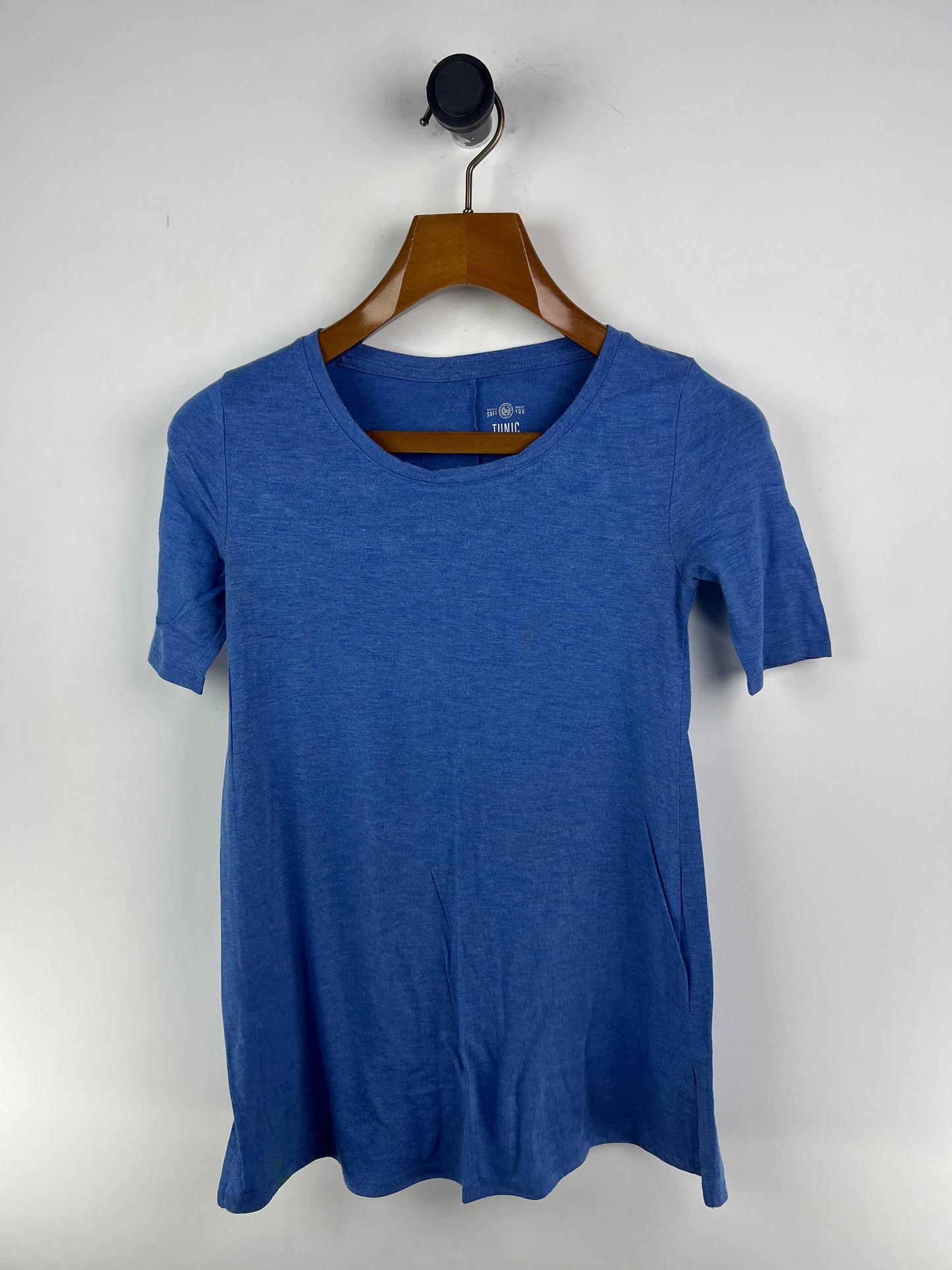 So T-Shirt (Women) (Small-Medium)