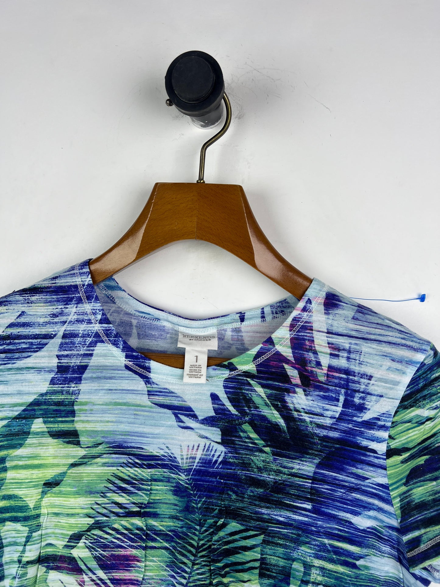 Weekend T-Shirt (Women) (Small)