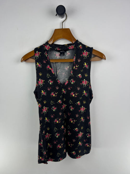Rue Blouse (Women) (Medium-Large)