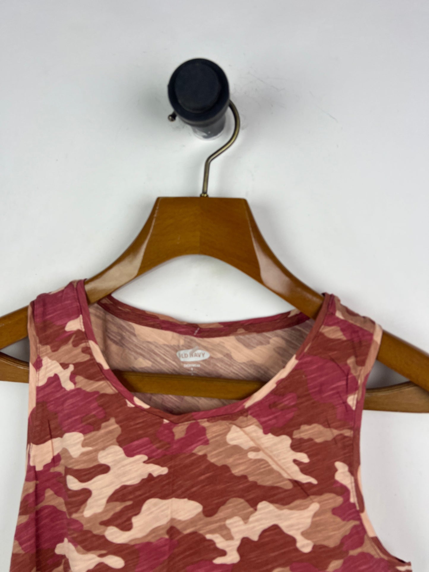 Old Navy Tank Top (Women) (Small)